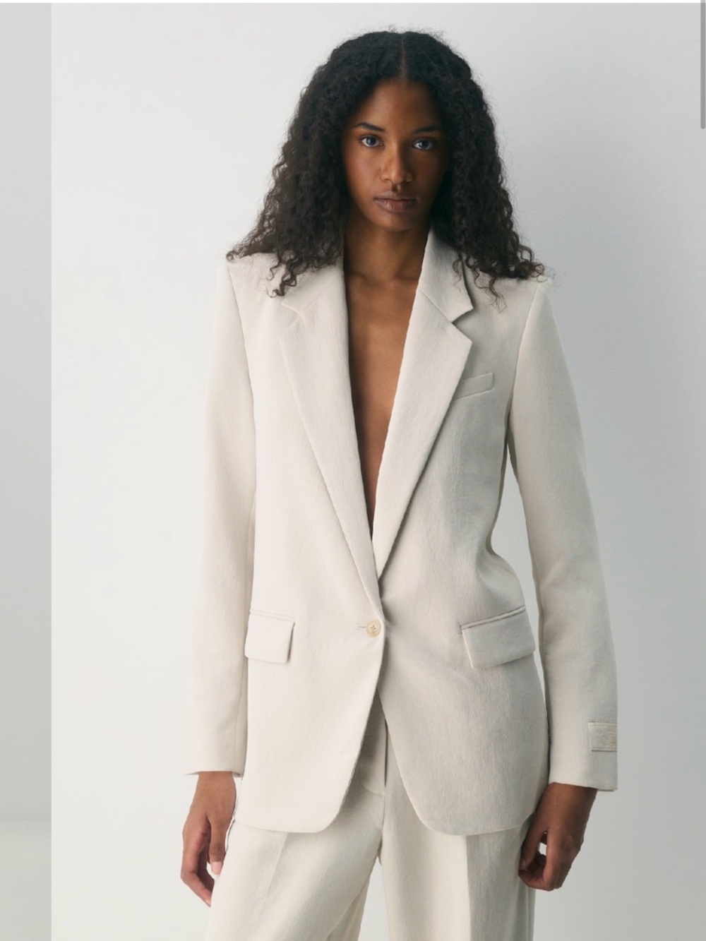 Aritzia Wilfred Nostalgia Crepette Cream Single-Button Notch-Lapel Blazer